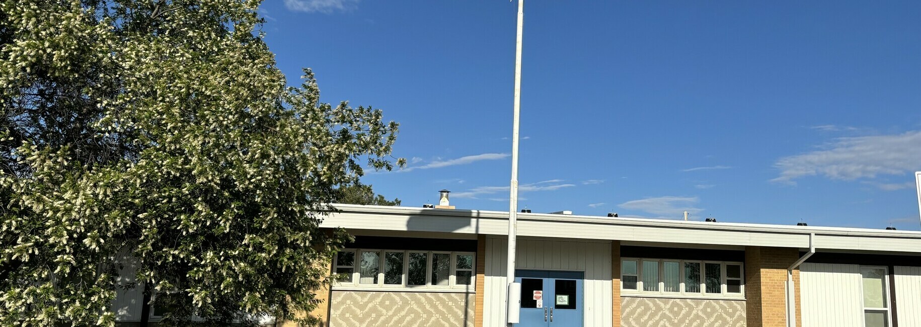 Front of Burstall School